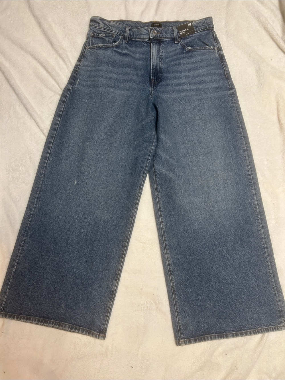 Express Women’s Jeans Wide-Leg in Medium Blue Denim Size 14 Regular